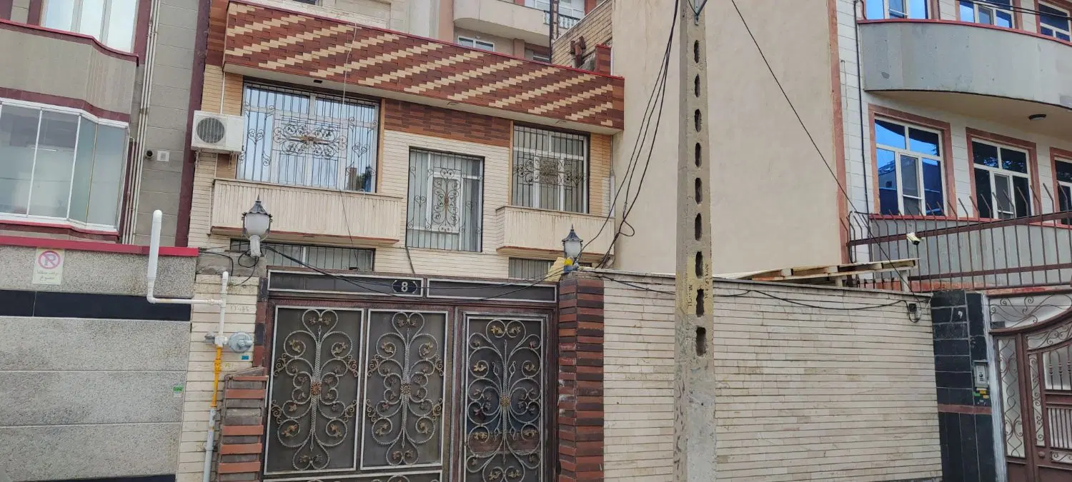 185متر حیاط دربست