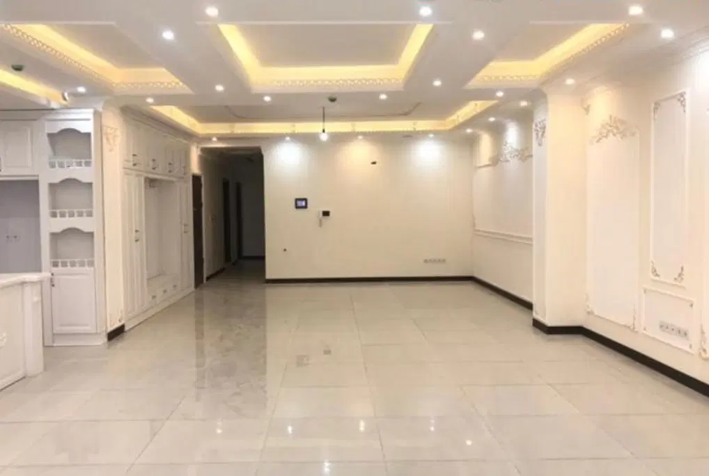 اپارتمان ۱۰۰متری دو خواب کلید نخورده