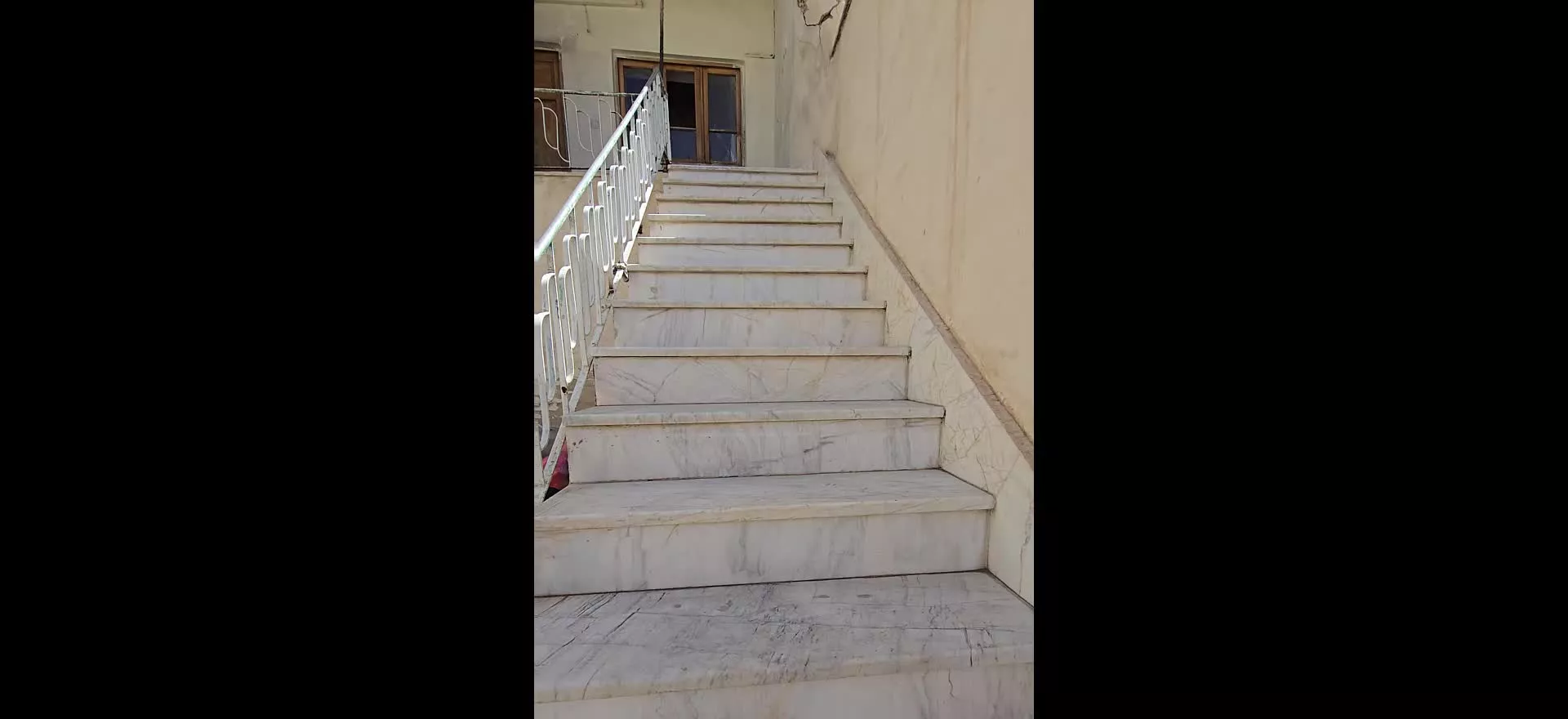 رهن منزل مسکونی