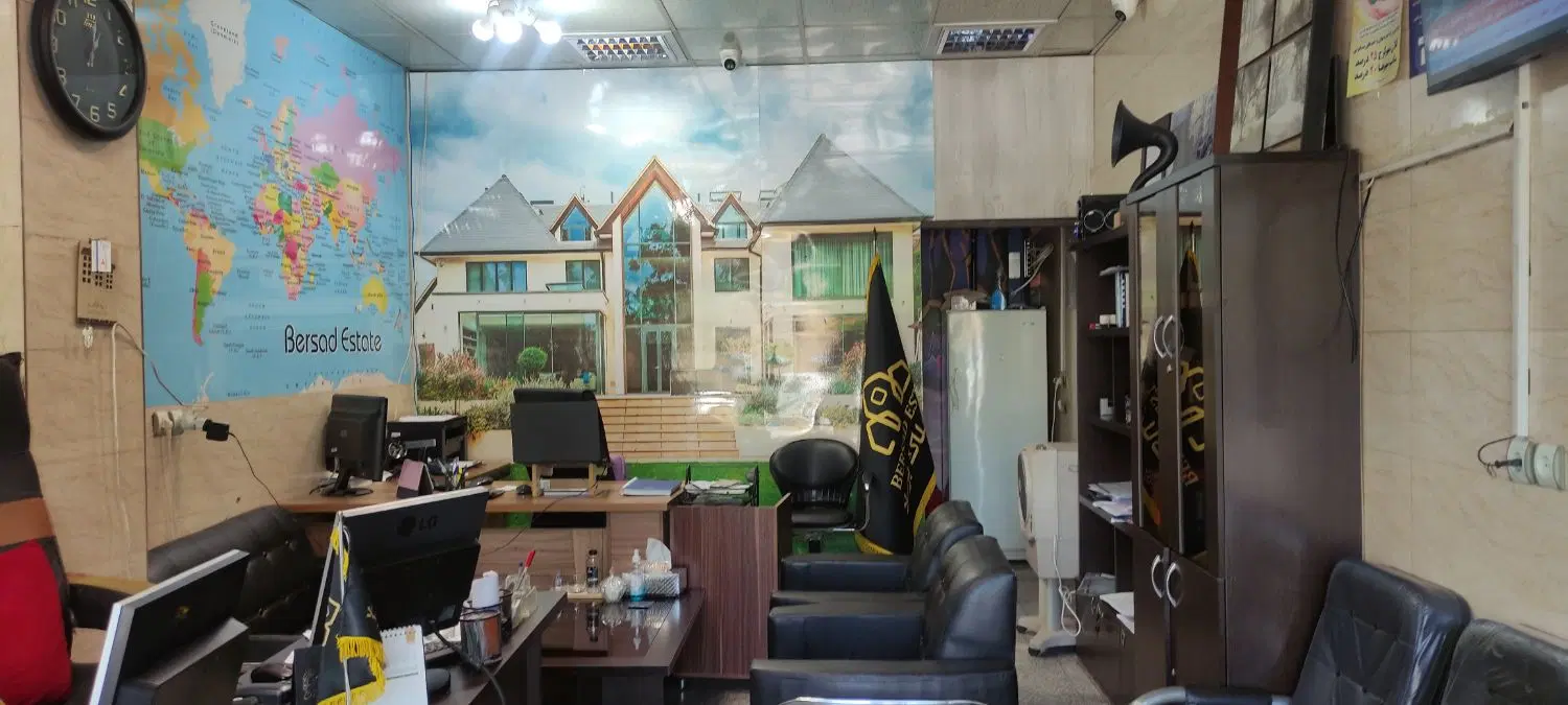 پاسازمهستان ۳۰مترزیرهمکف با۸مترانباری