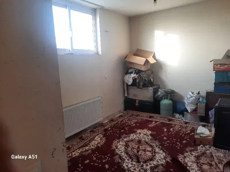 واحد ۷۴ متری تمیز و پر نور