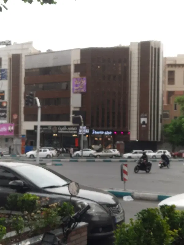 ۶۵ متر مغازه فرمانیه اندرزگو