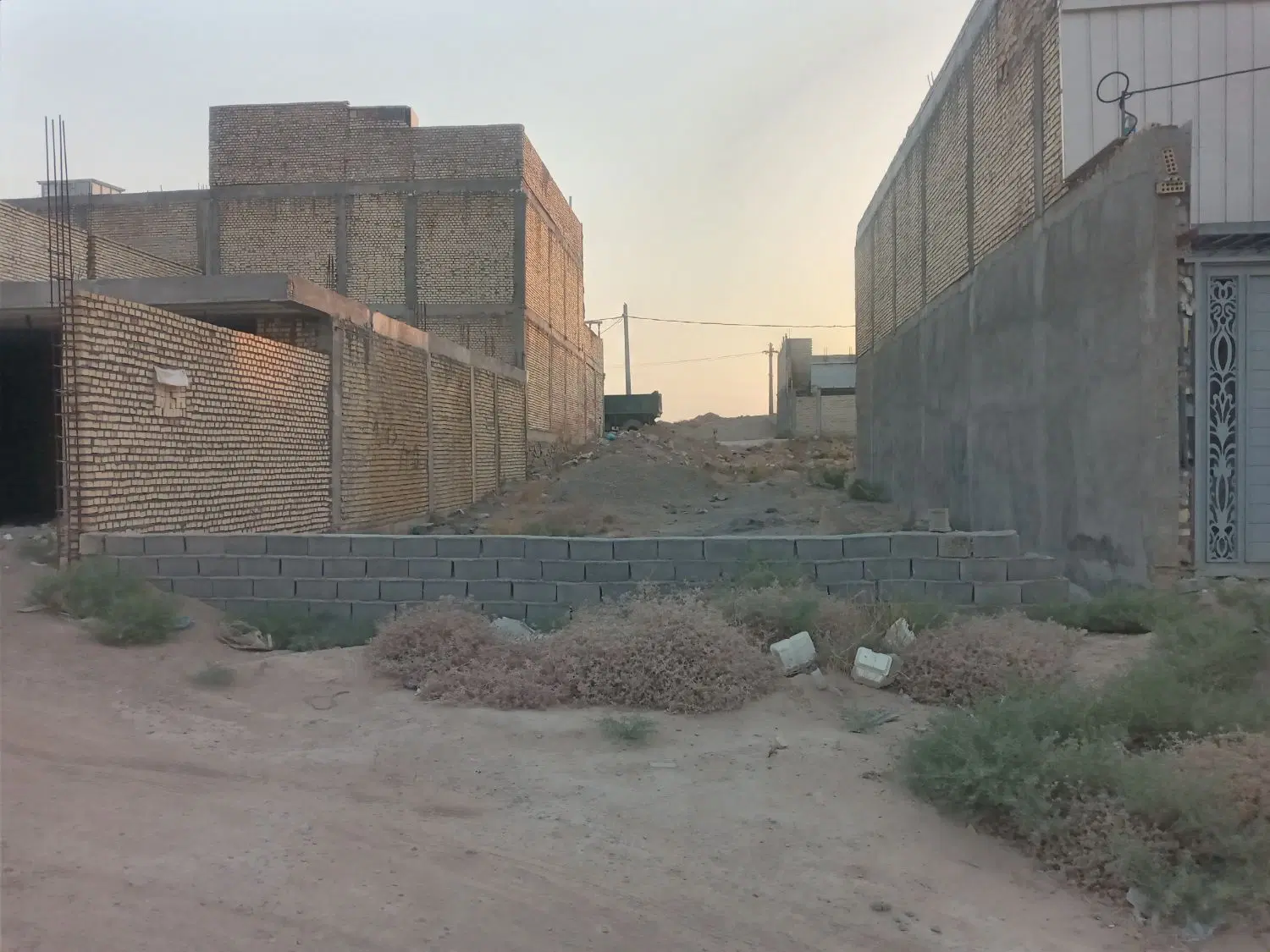 زمین مسکونی