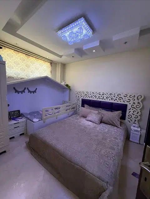همخونه_همخانه