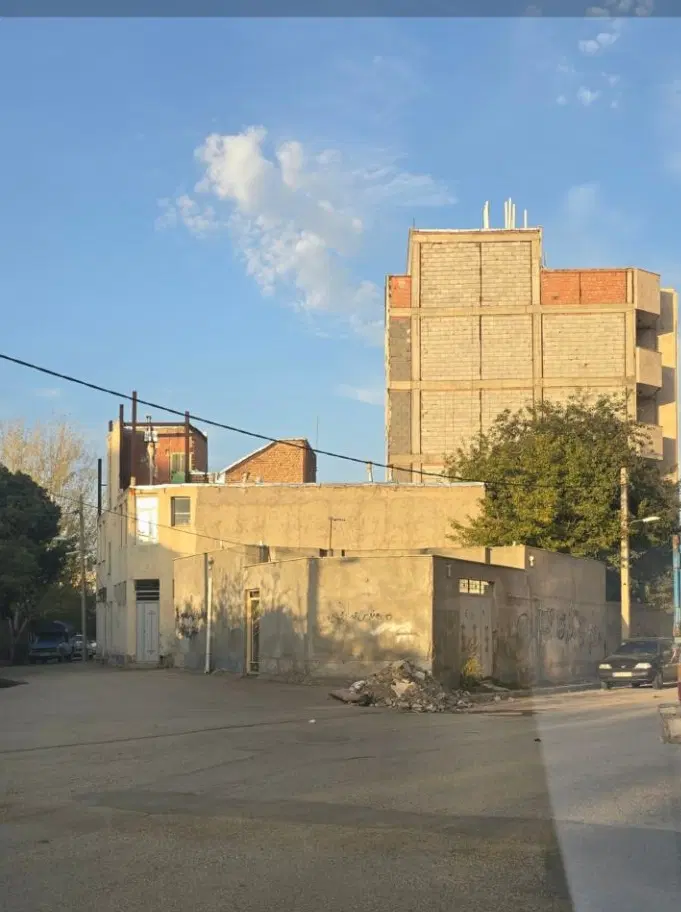 ویلایی سه نبش،کوچه نیکو .
