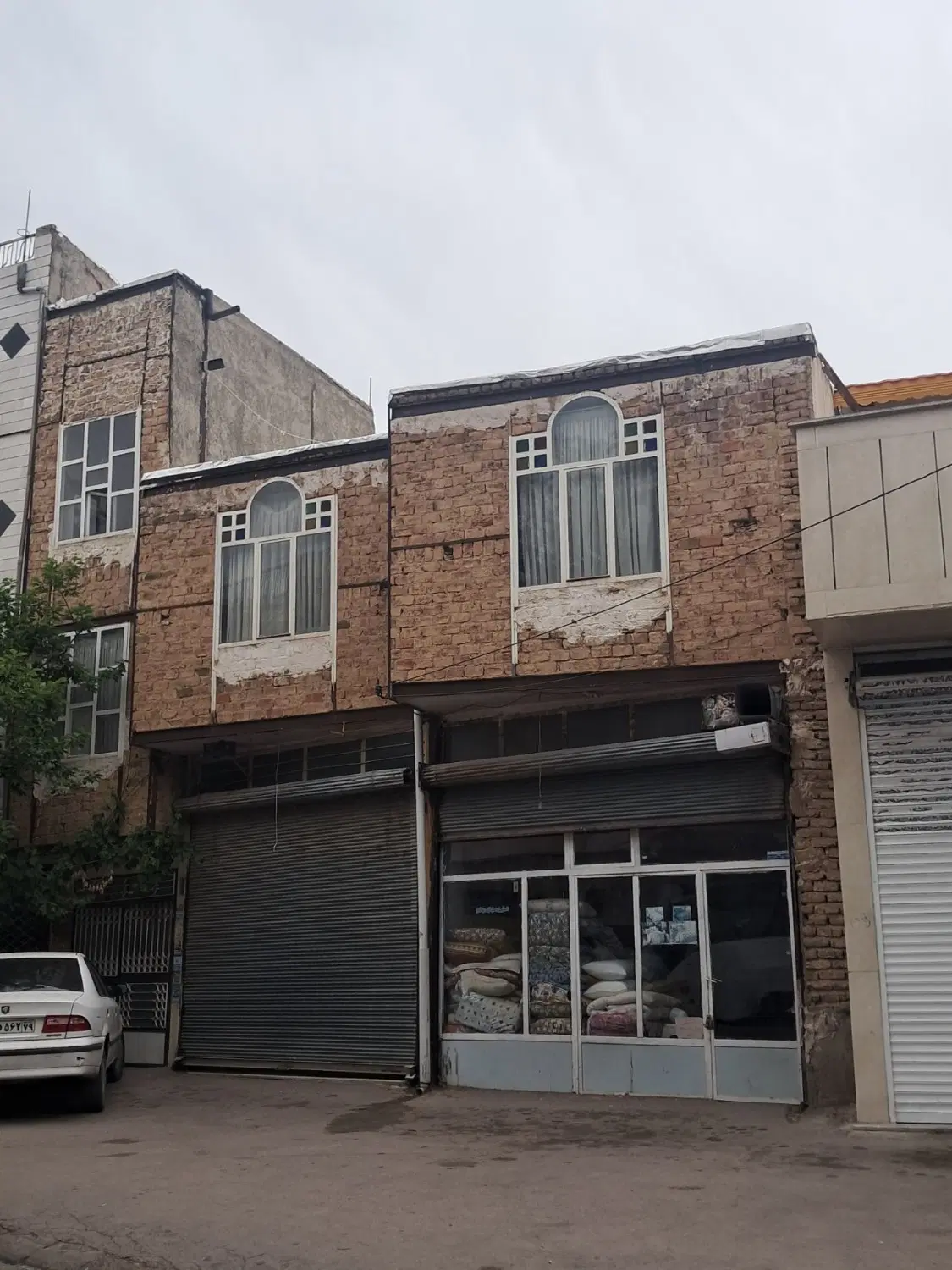 فروش خانه کلنگی مسکونی تجاری خیابان ابشار