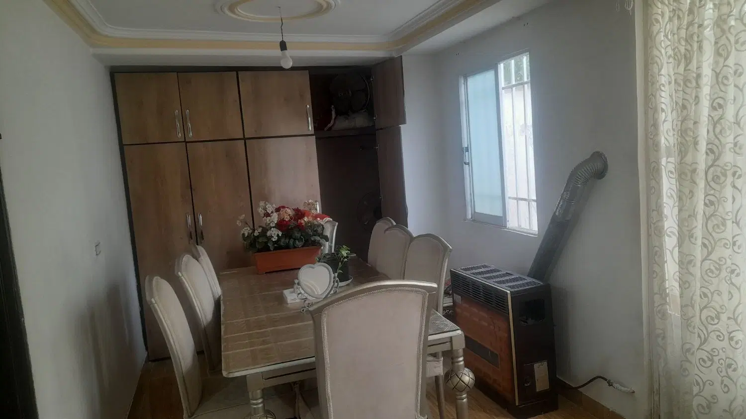 سوعیت ۶۸متری با حیاط خلوت