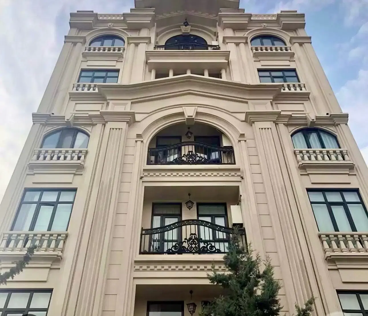 مغازه ۱۵۵ متر ولیعصر قصردشت