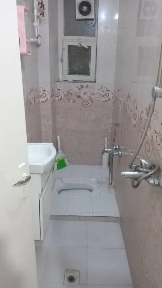 ۴۲ متر طبقه ۲
