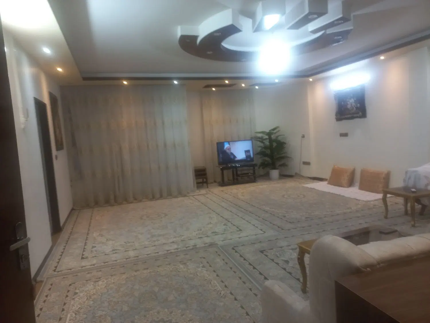 ویلایی علامه 225 متر