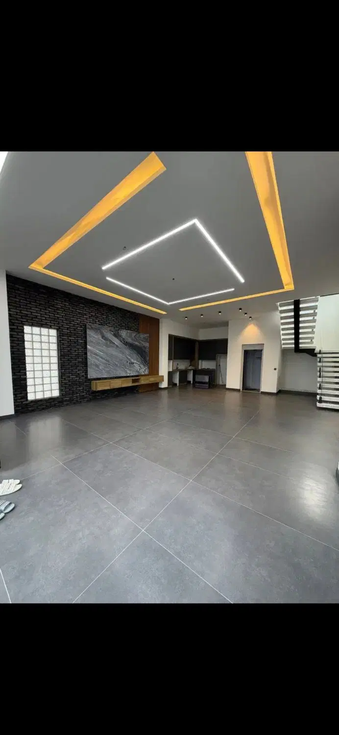 مدرن نوساز۲۵۰مترزمین۳۰۰ متربنا دیددریا شهرکی