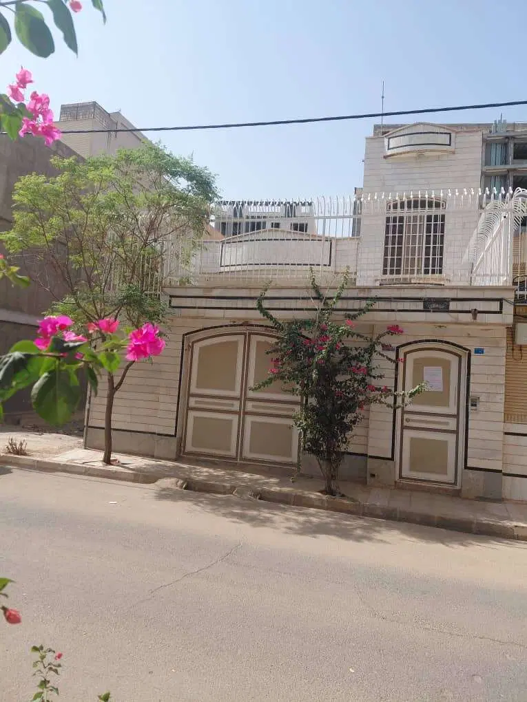 ولایی ۱۸۰ متر دو واحد مستقل ۴ خواب