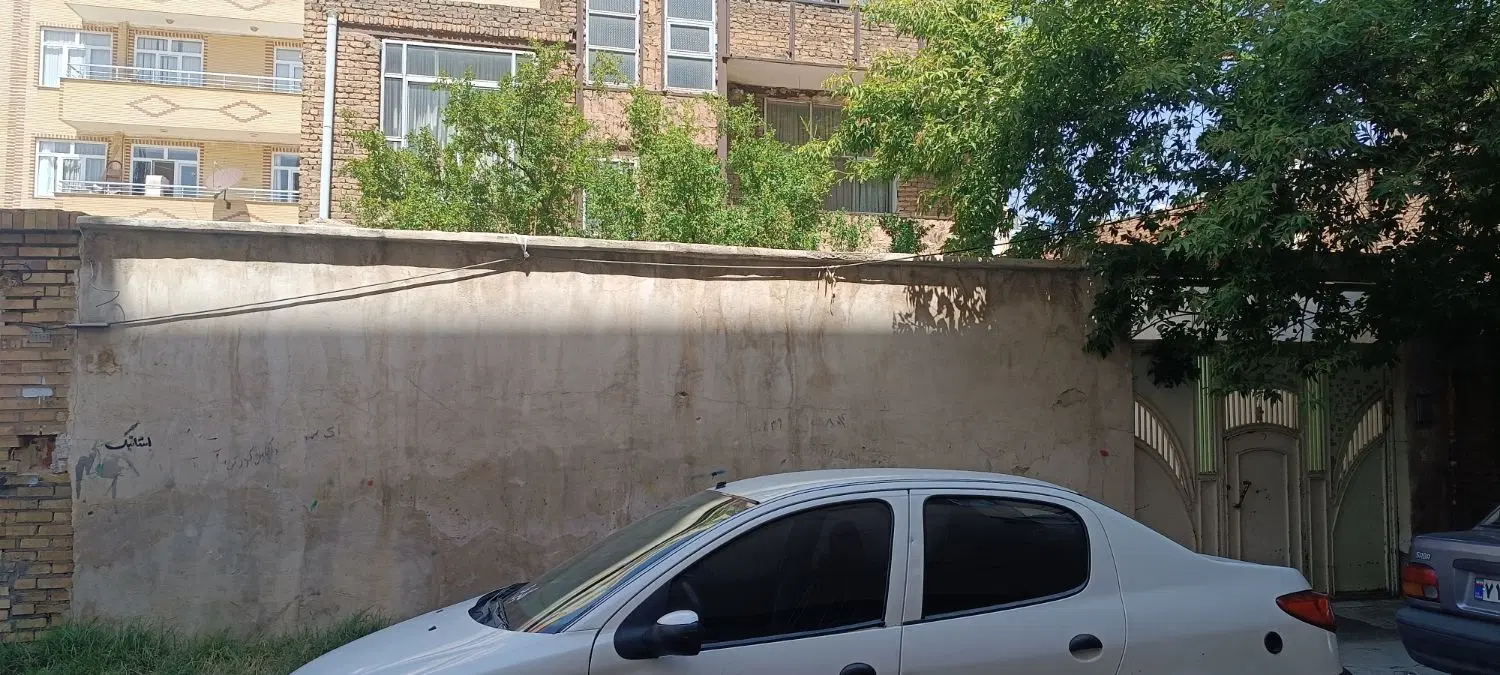 حیاط شمالی