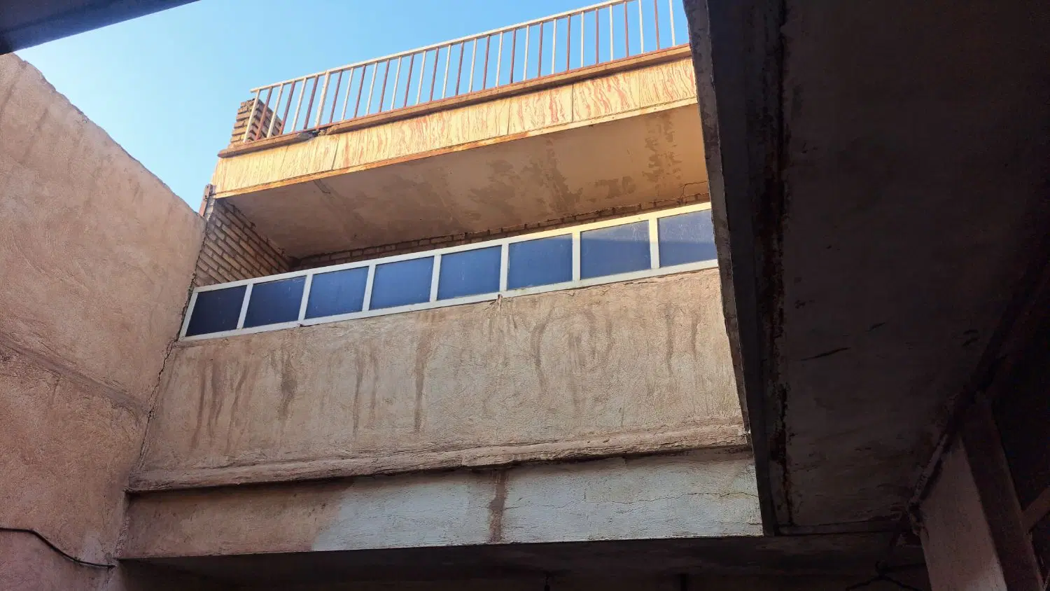 خانه ویلایی دوبلکس دو طبقه ۱۰۰متر