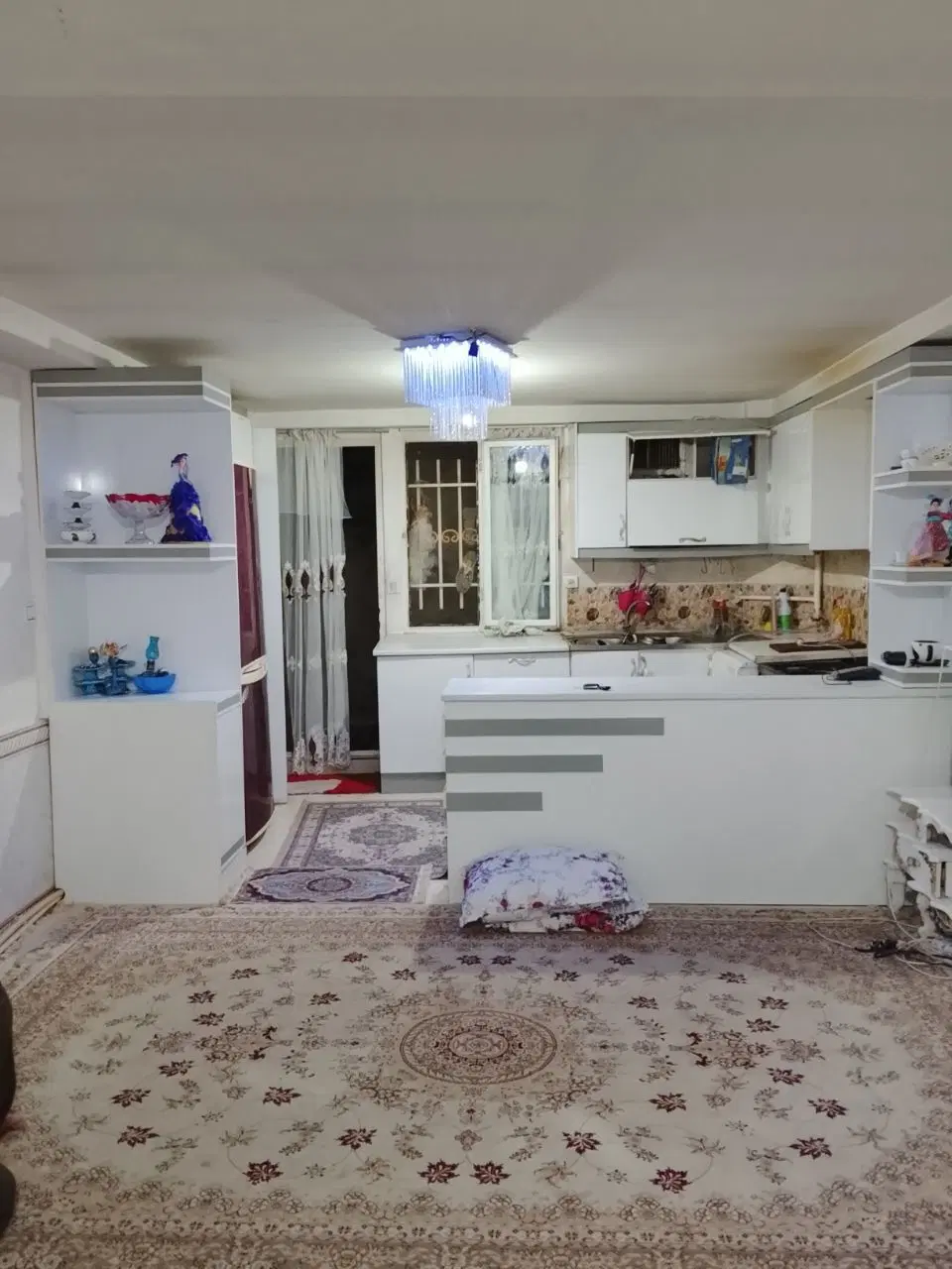 آپارتمان حیاط شخصی جوقین وحیدیه