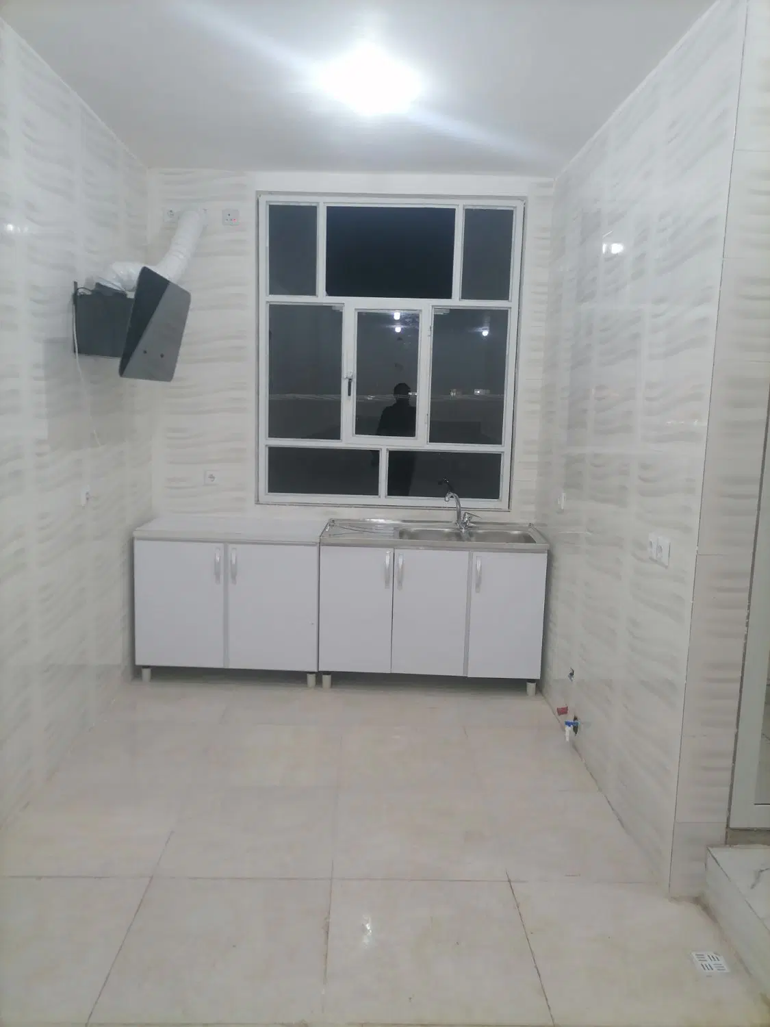 خانه ومغازه نقلی شیک وجدیدساز کوی مدرس