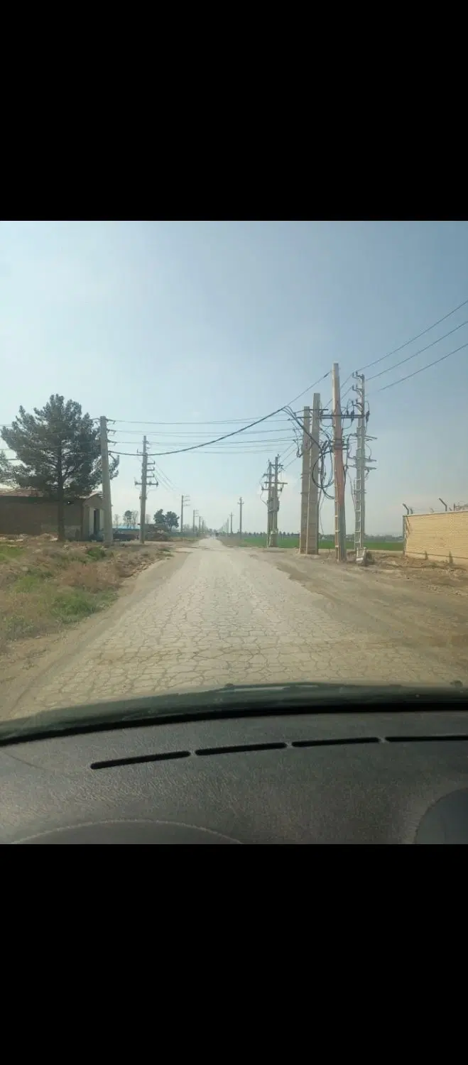 زمین ۴۰۰متری داخل چهار دیواری شهرکی درب ریموت دار
