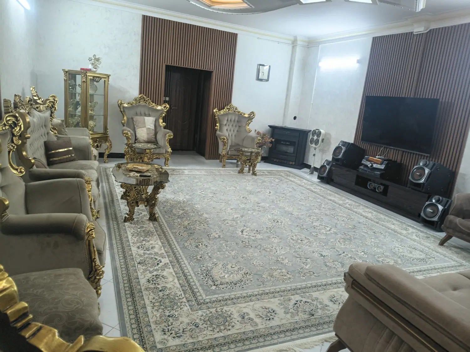 آپارتمان تک واحدی در اصلانی ۲۴