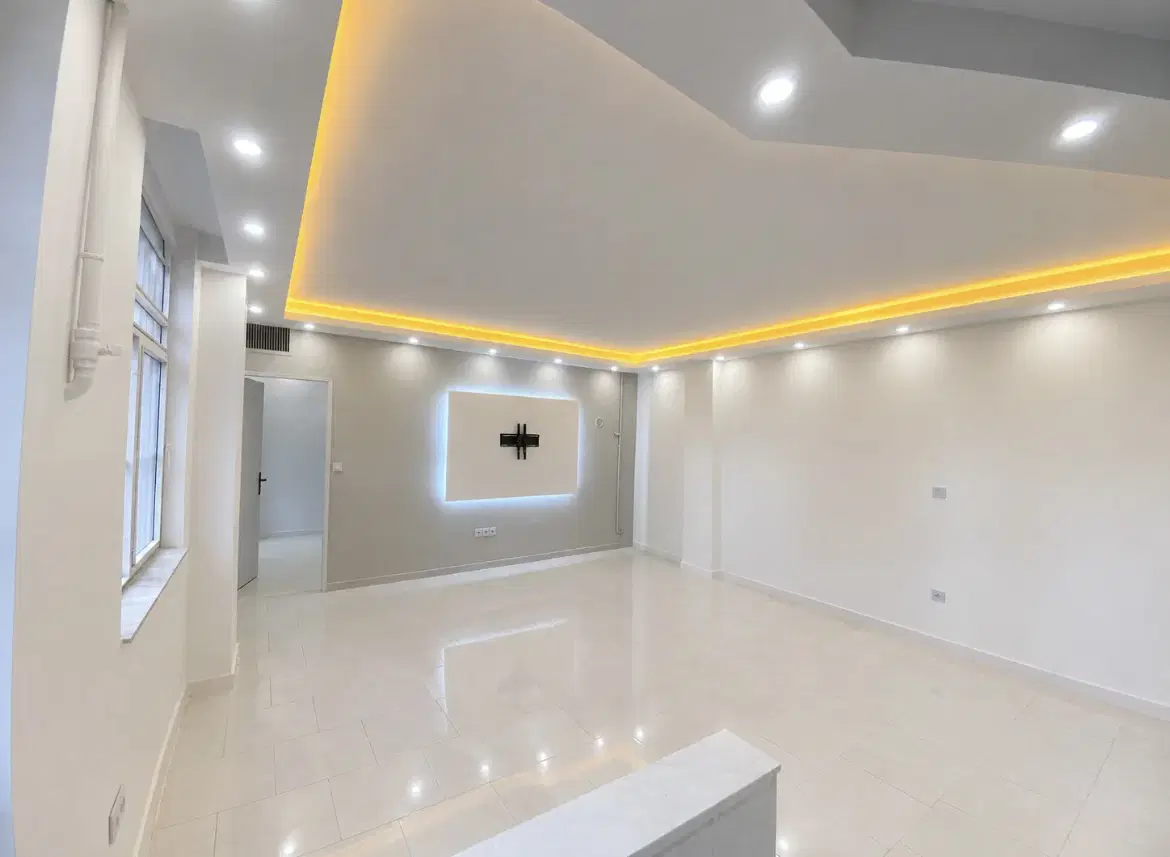 ۶۰متر_خوش نقشه روبه افتاب_سندتک‌برگ_تخفیف پای قرار