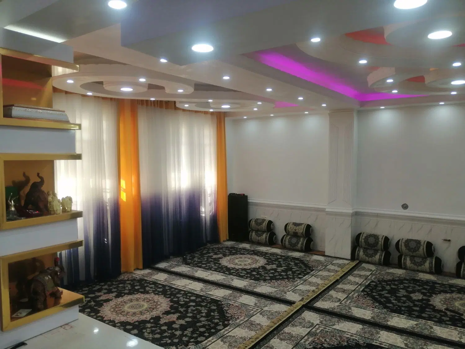 خانه ویلایی2طبقه شرف آباد