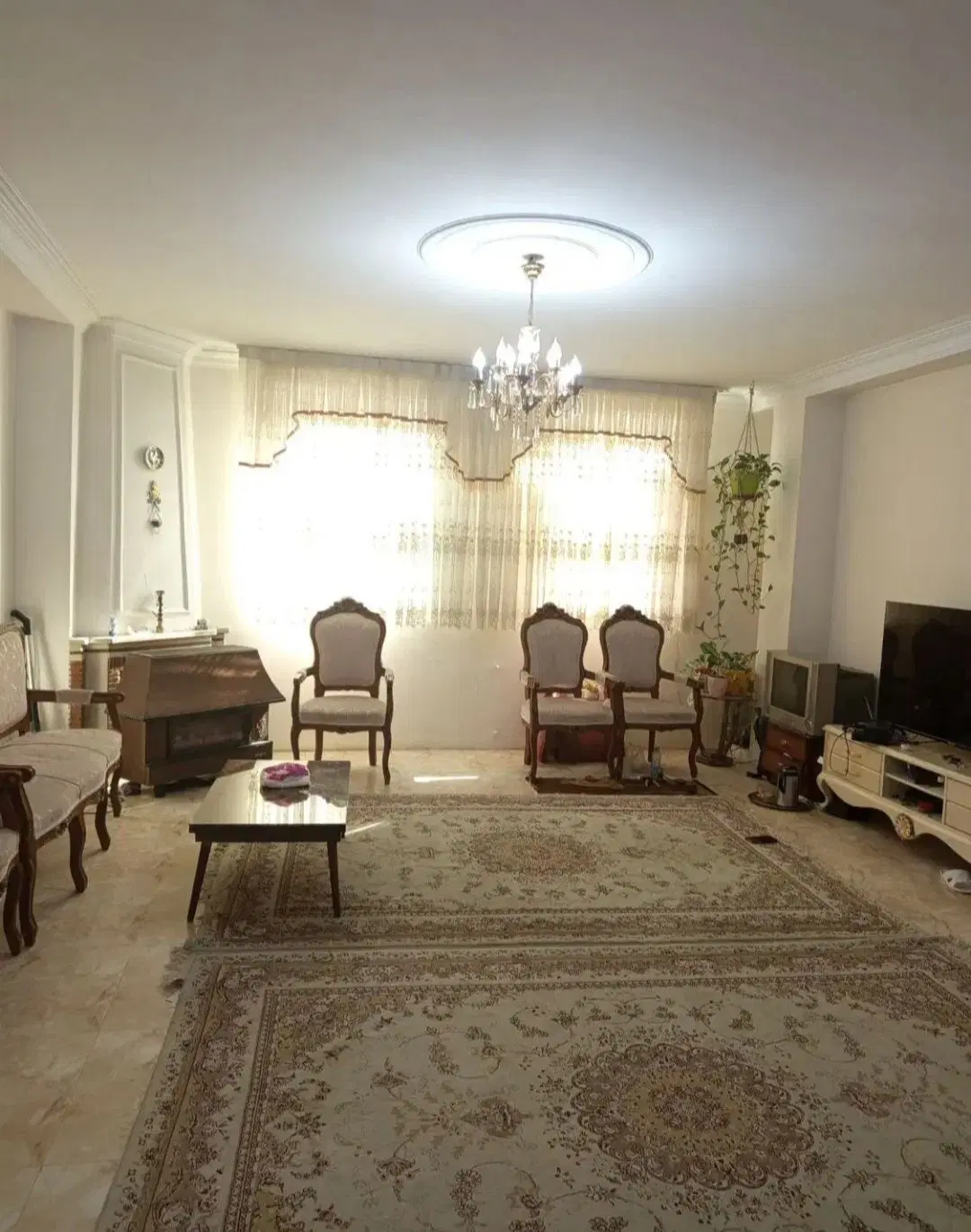 واحد سندار۸۰متری_بنیاد 22بهمن شمالی_شاهین ویلا