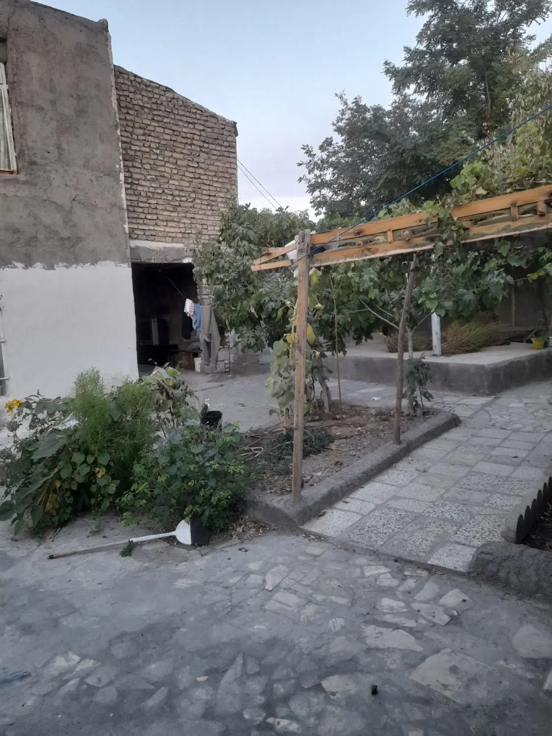 خانه ویلای ۲۰۰در دوطبقه