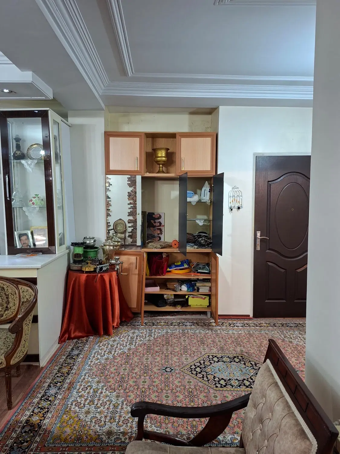 آپارتمان ۹۴متری پیروزی میدان بروجردی