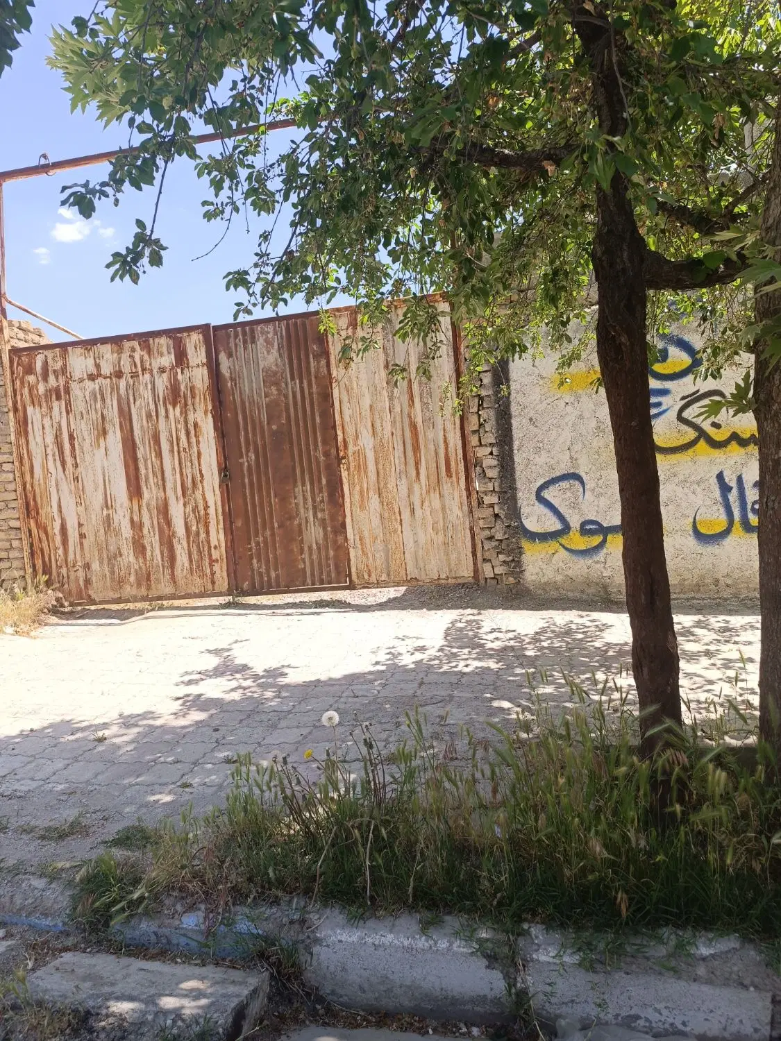 زمین تجاری مسکونی در ابسرد