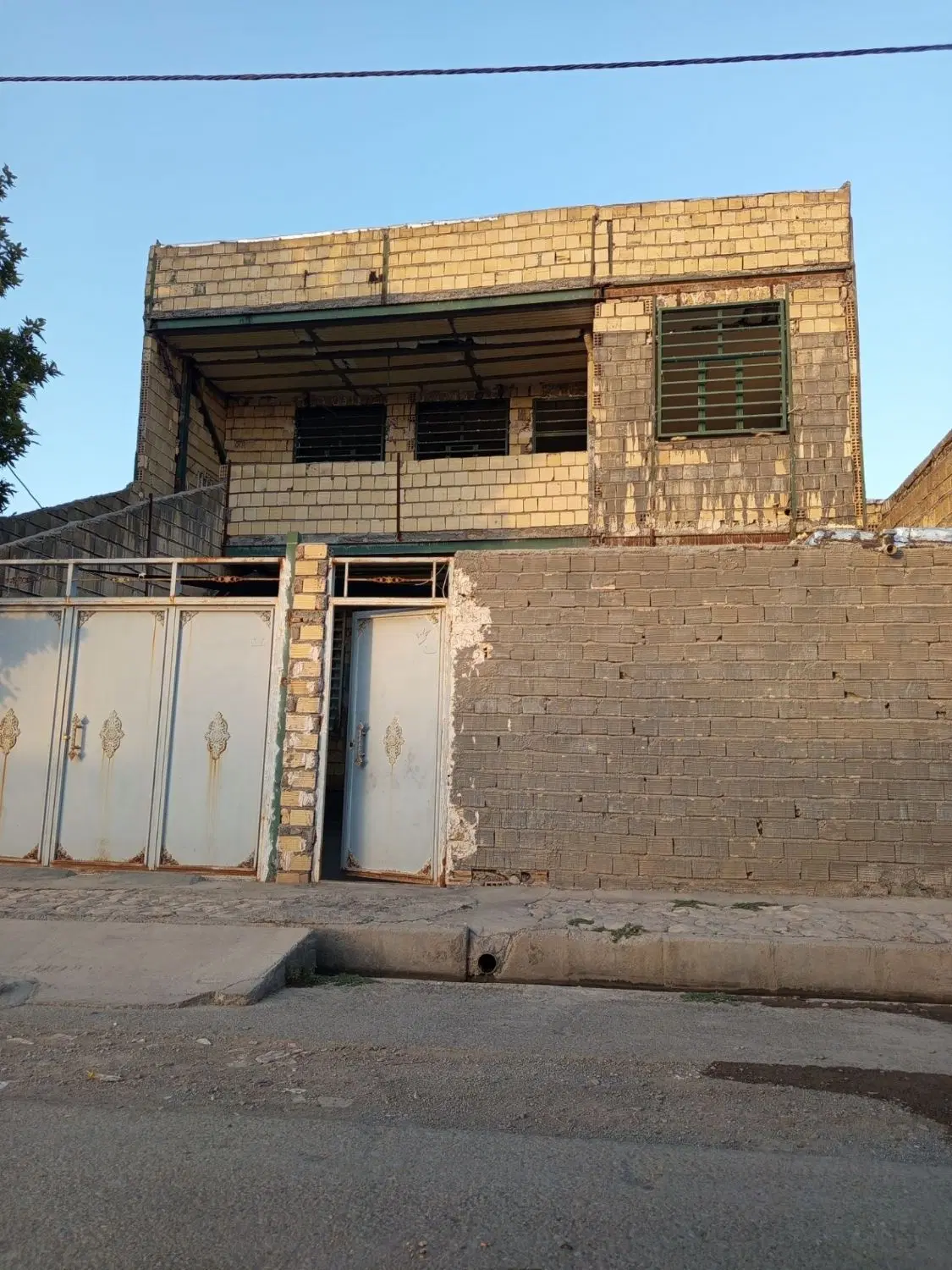 فروش ساختمان دوطبقه