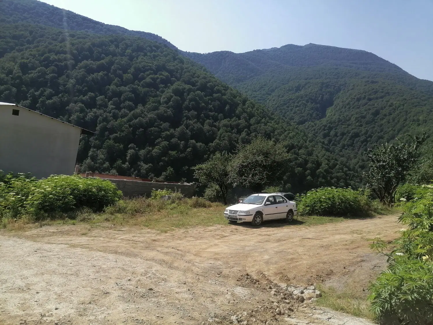 ۳۲۰ متر زمین مسکونی دو نبش تیلم سوادکوه