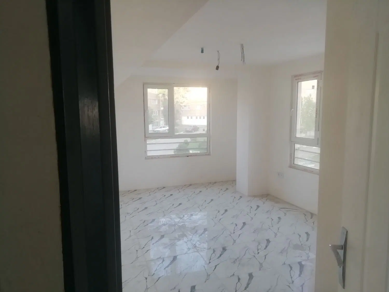 آپارتمان  160 متری شهرک مدنی