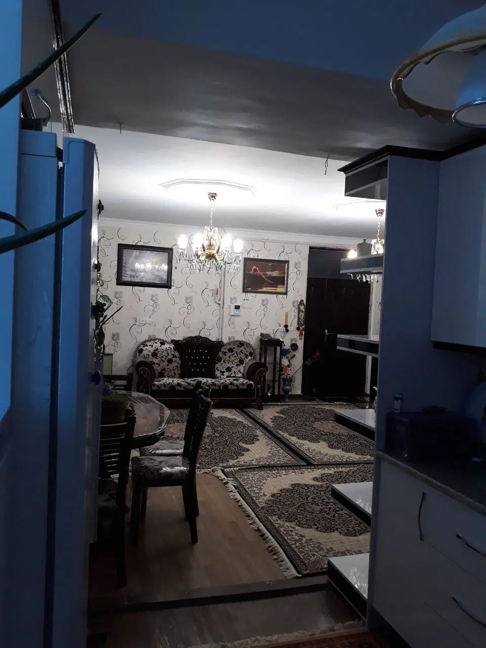 فروش آپارتمان 90 متری خیابان گلبهار