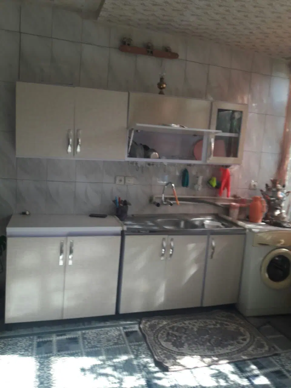 فروش خانه سه طبقه یک جا محمود اباد