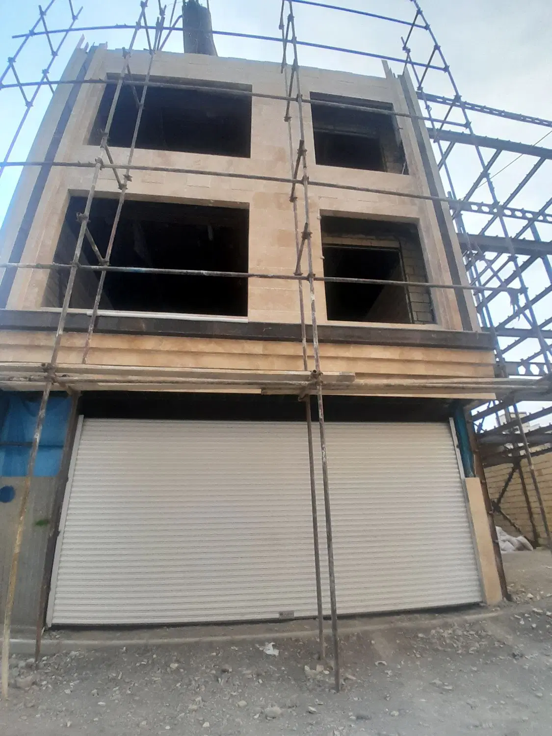 ۷۵ متر دو خواب منزل اباد صاحب الزمان