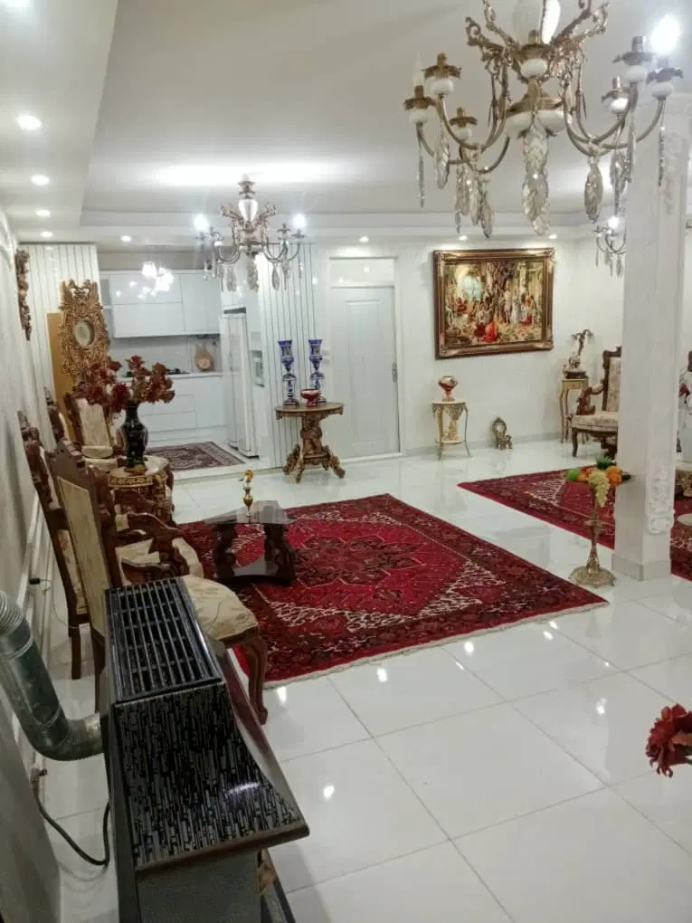 خانه در اخماقیه