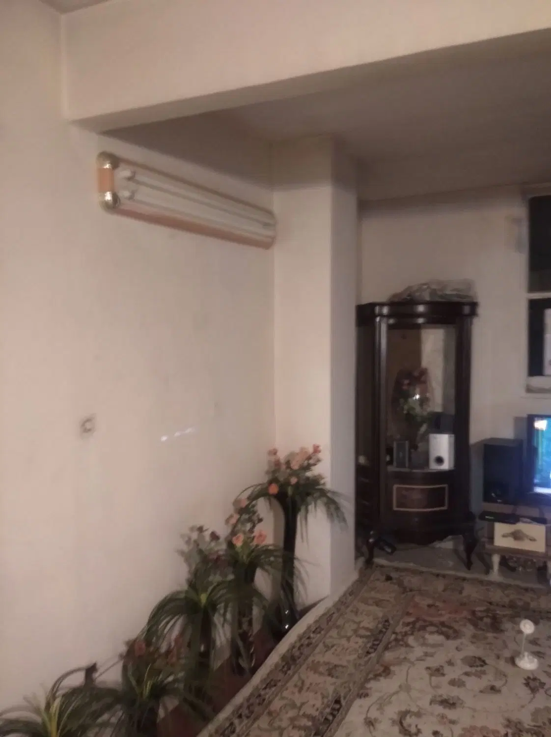 آپارتمان ۷۰ متری ورامین