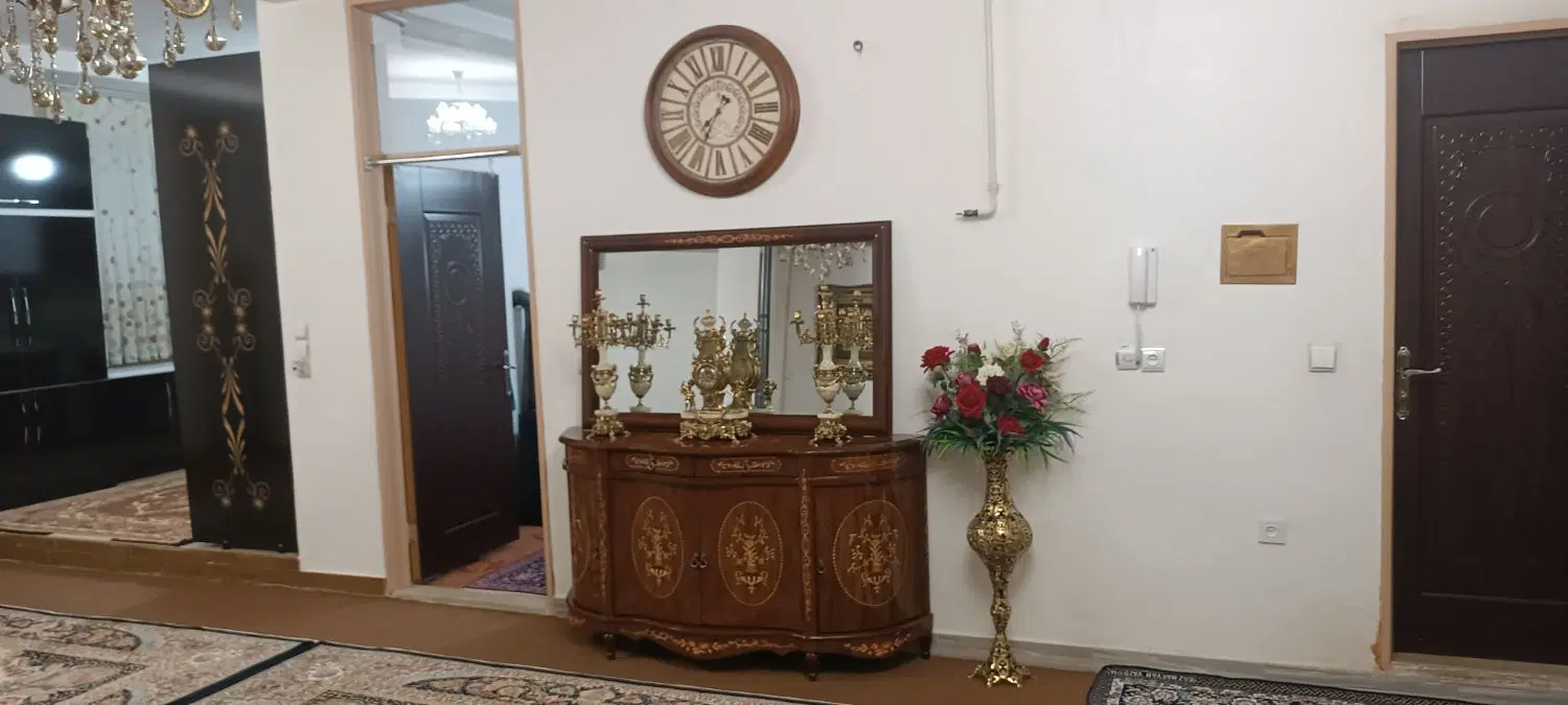 فروش دو طبقه خانه ومغازه  کیانشهر