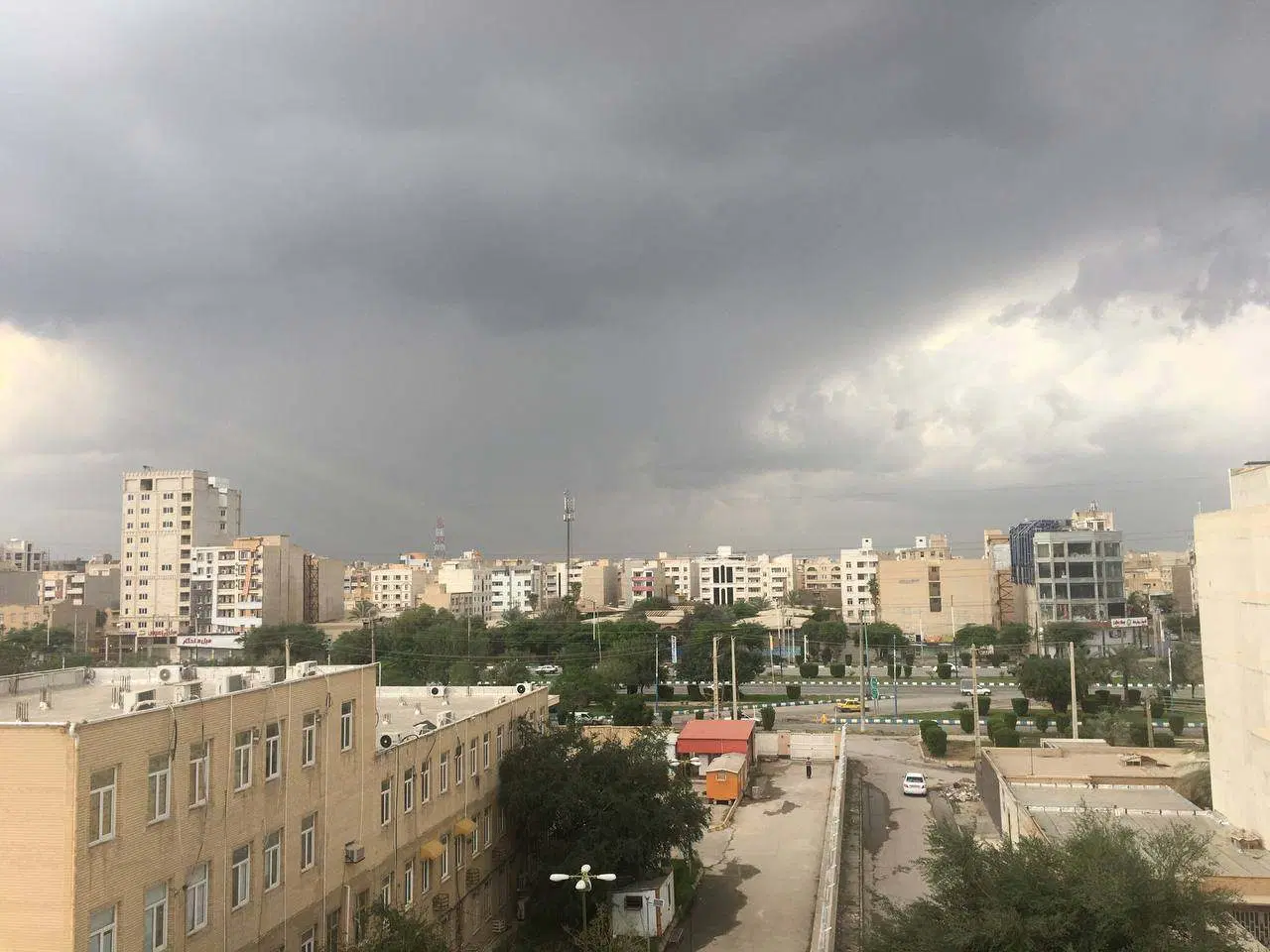 واحد 80 متری