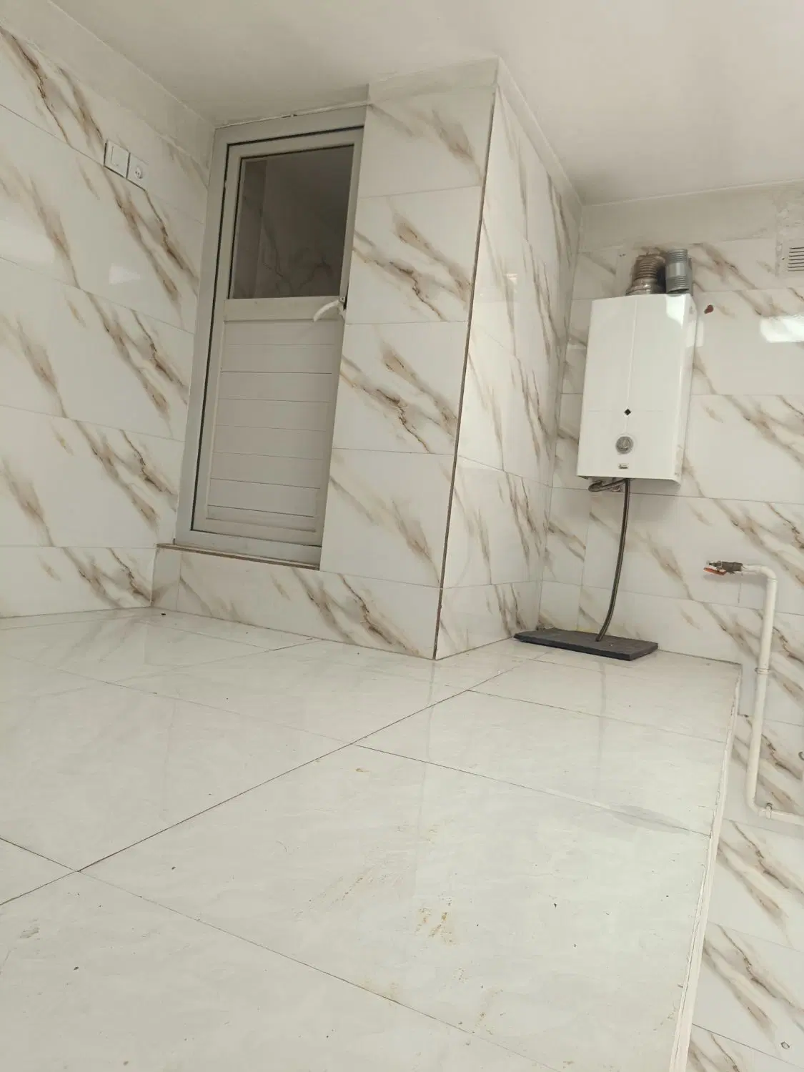 فروش مغازه دونبش با مالکیت