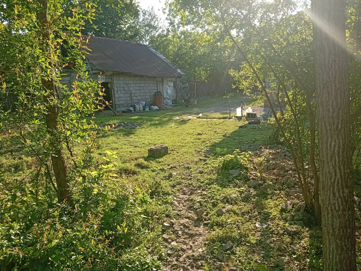 زمین مسکونی