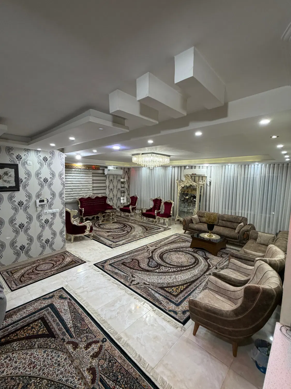 فروش آپارتمان لوکس فول امکانات آزادگان قبل از پارک