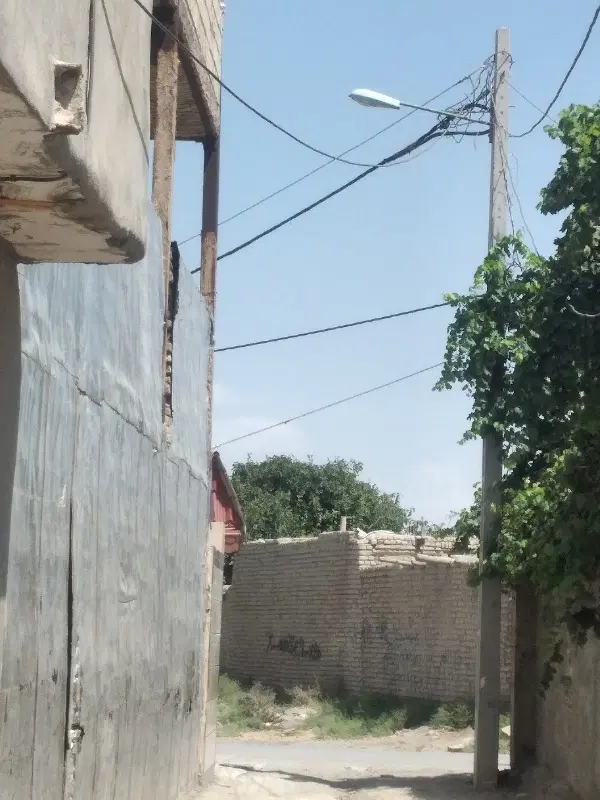 زمین‌ فروشی متری ۵ میلیون