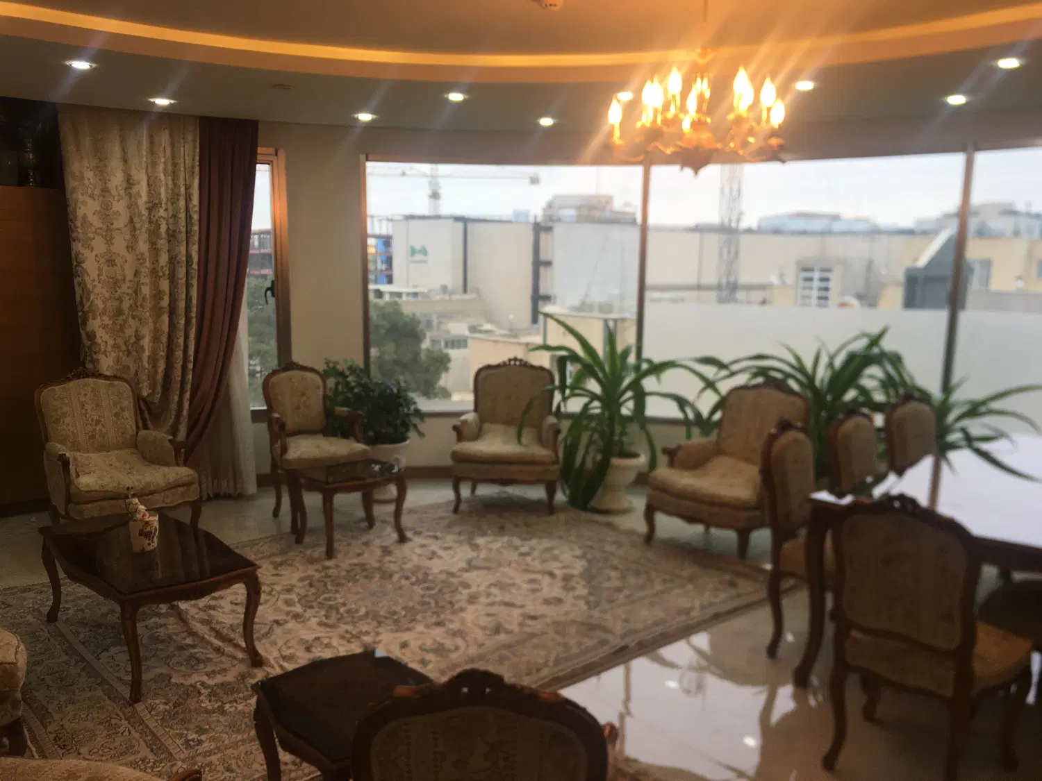 ویلایی ۲۴۰ًمتر دو‌طبقه فردوسی قابل سکونت شیک