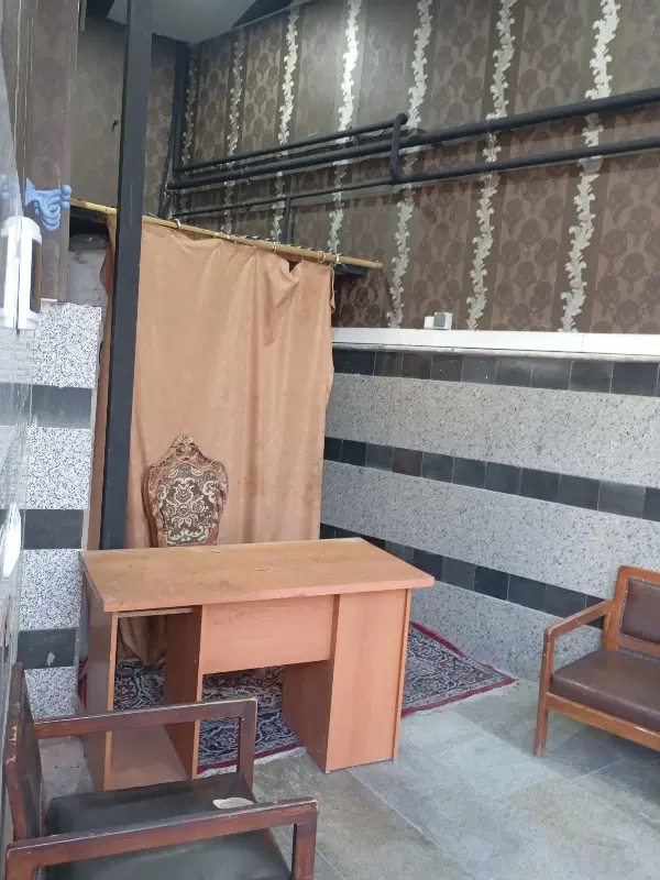 مغازه با بالکن بر جاده تهران مناسب جیگر و کبابی