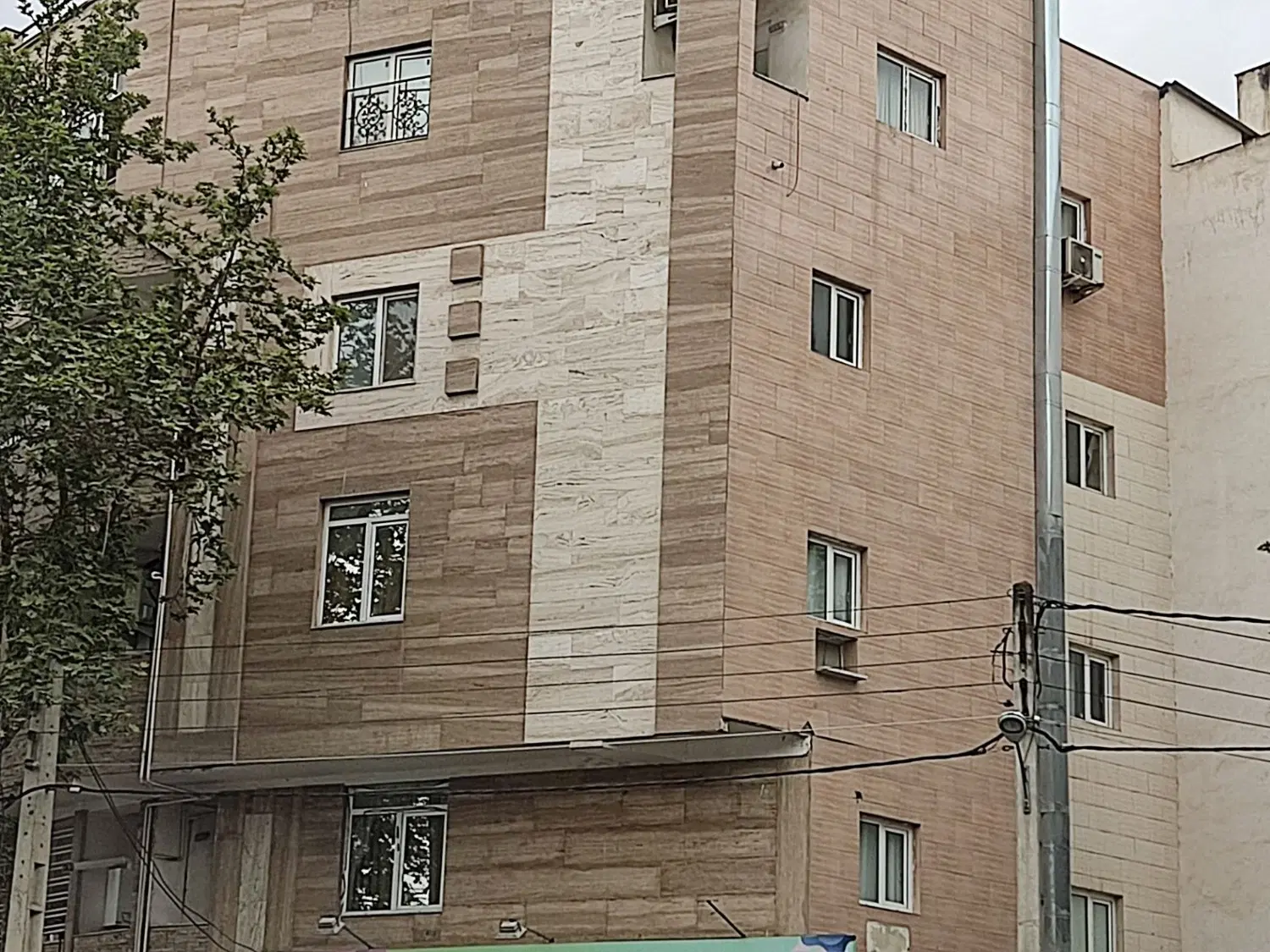 آپارتمان موقعیت خوب ویلاشهر