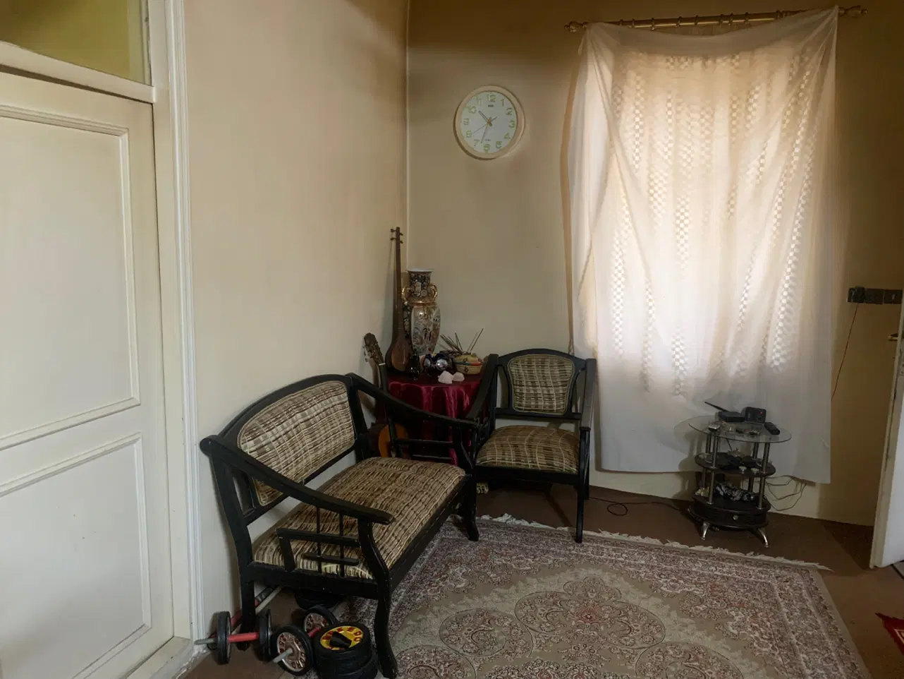 همخونه هم اتاقی