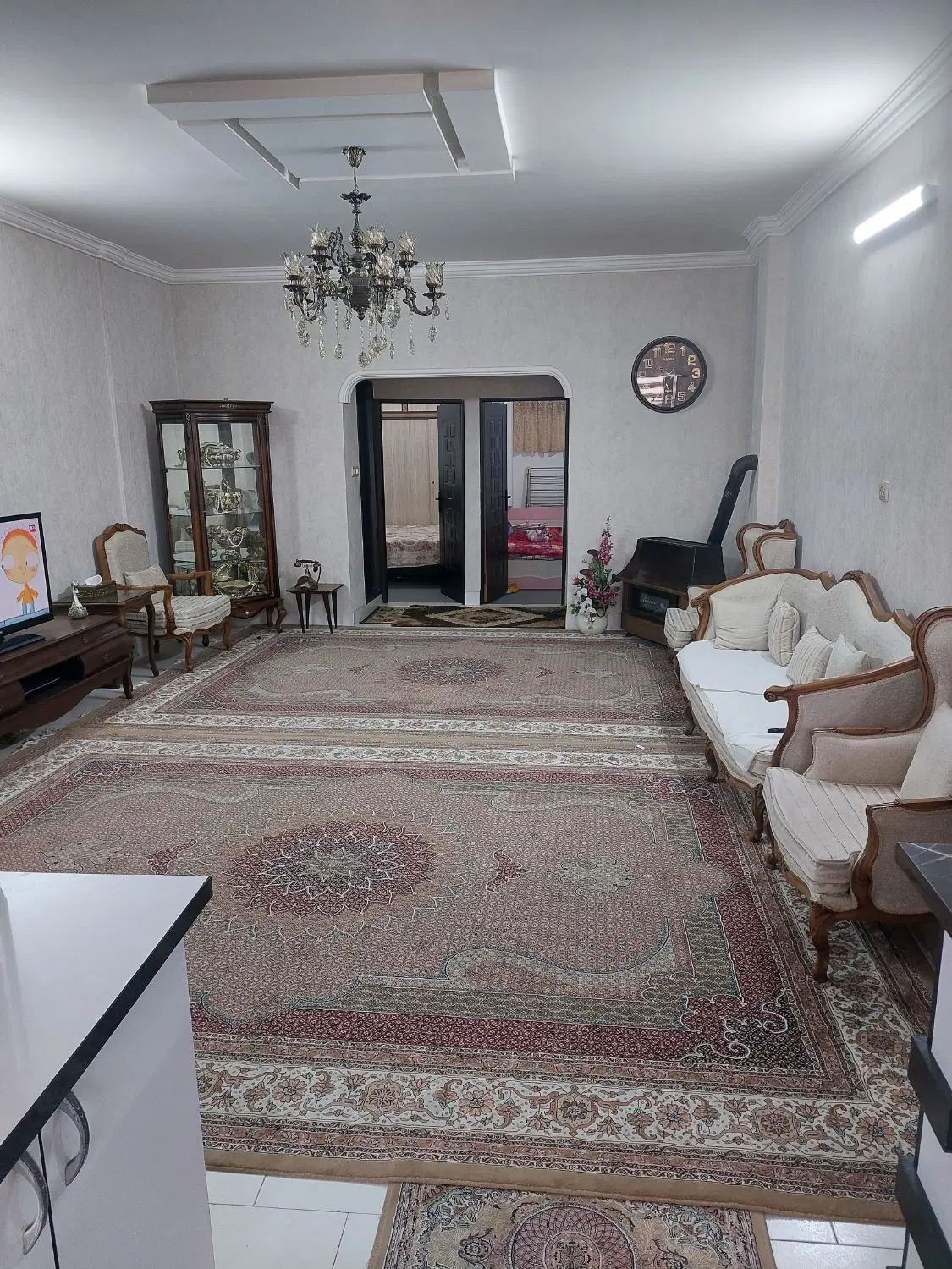 آپارتمان ایثارگران