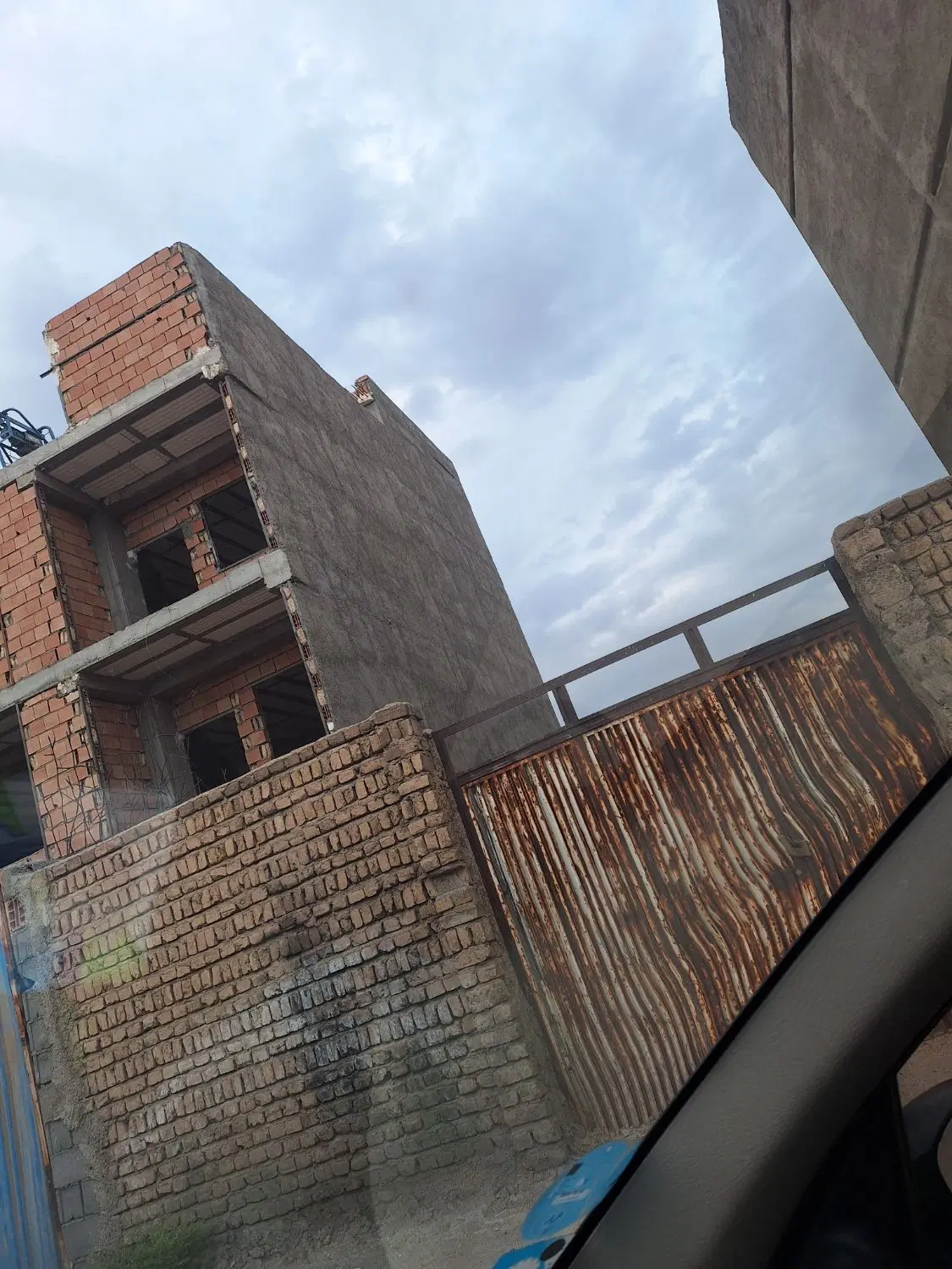 ۱۶۰متر زمین آماده ساخت