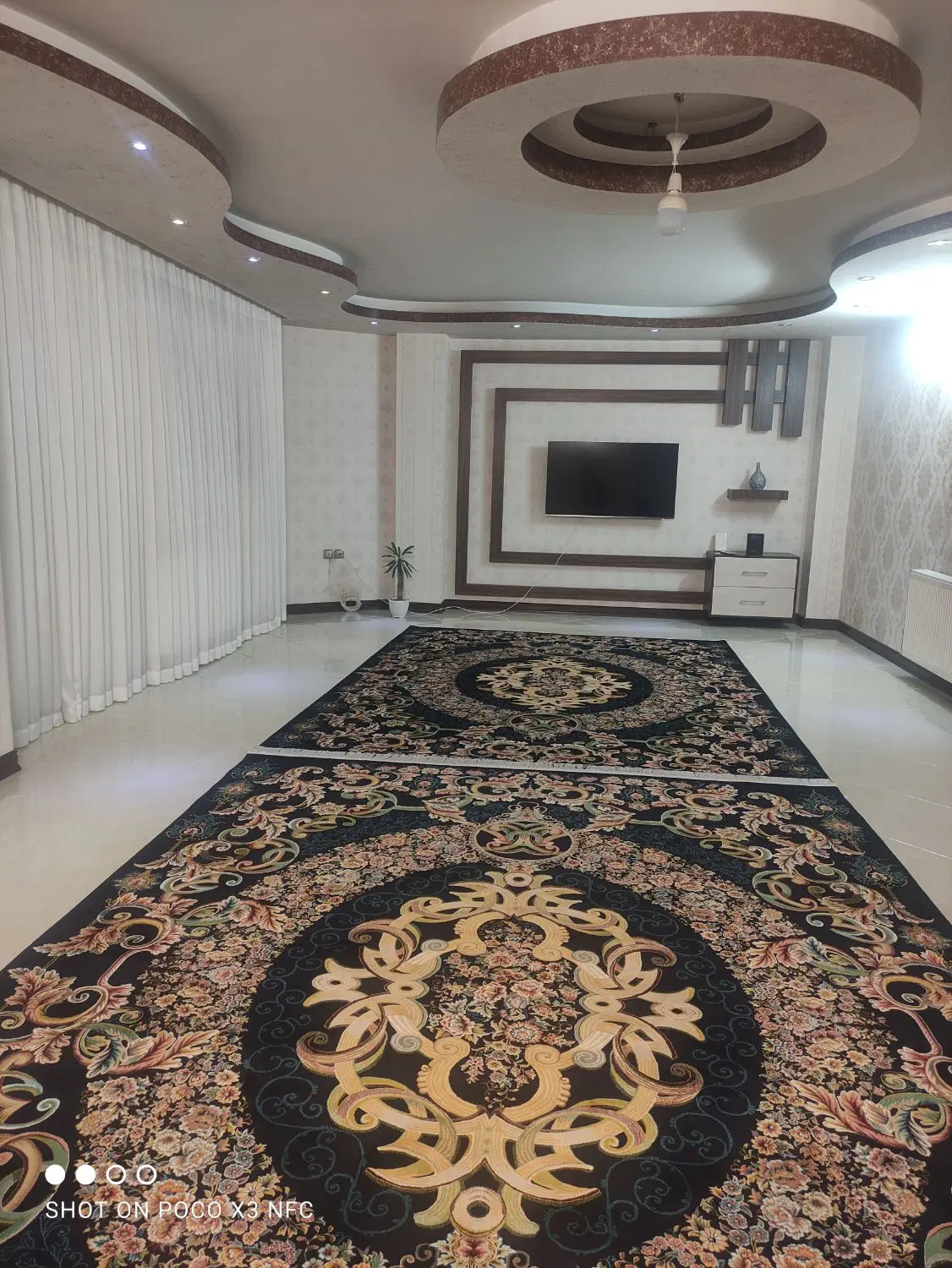رهن و اجاره آپارتمان ویلایی دوخوابه خیابان درخشان