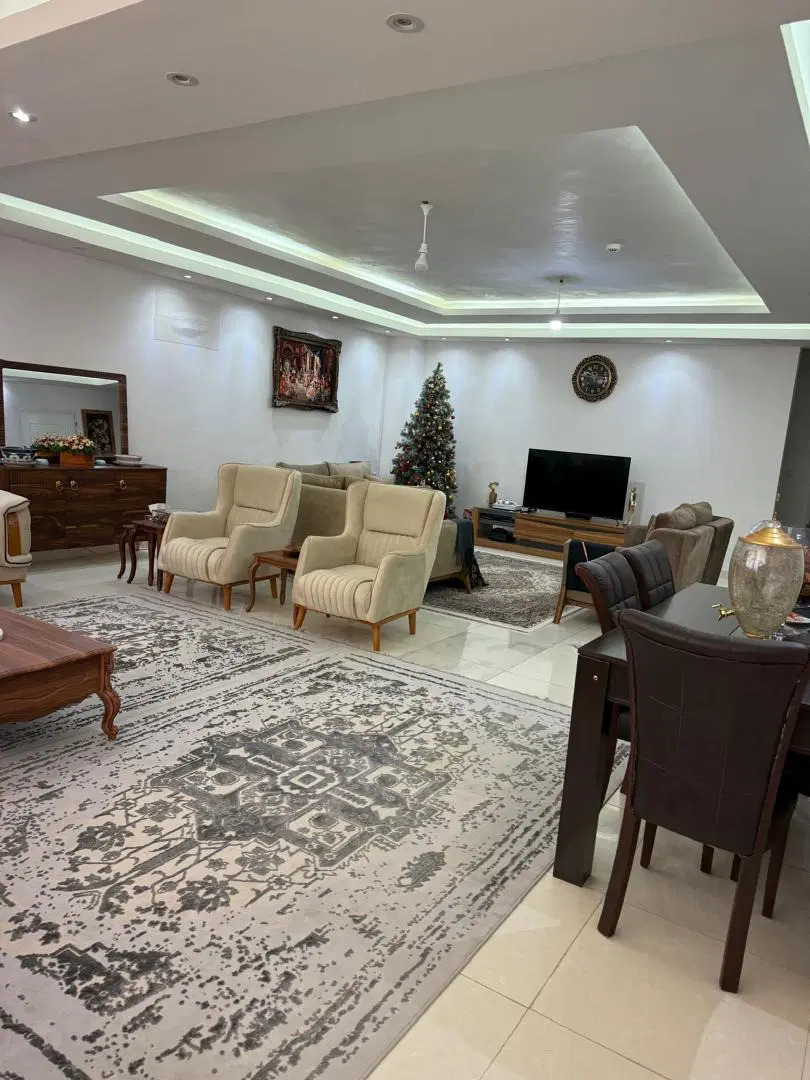 اجاره واحد آپارتمان بهداری انعام۱۷۰ متر